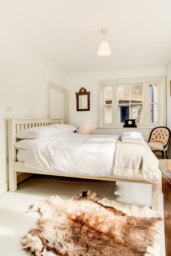 Stunning Seaside Georgian Townhouse With Sea Views Villa เฮสติงส์ ภายนอก รูปภาพ